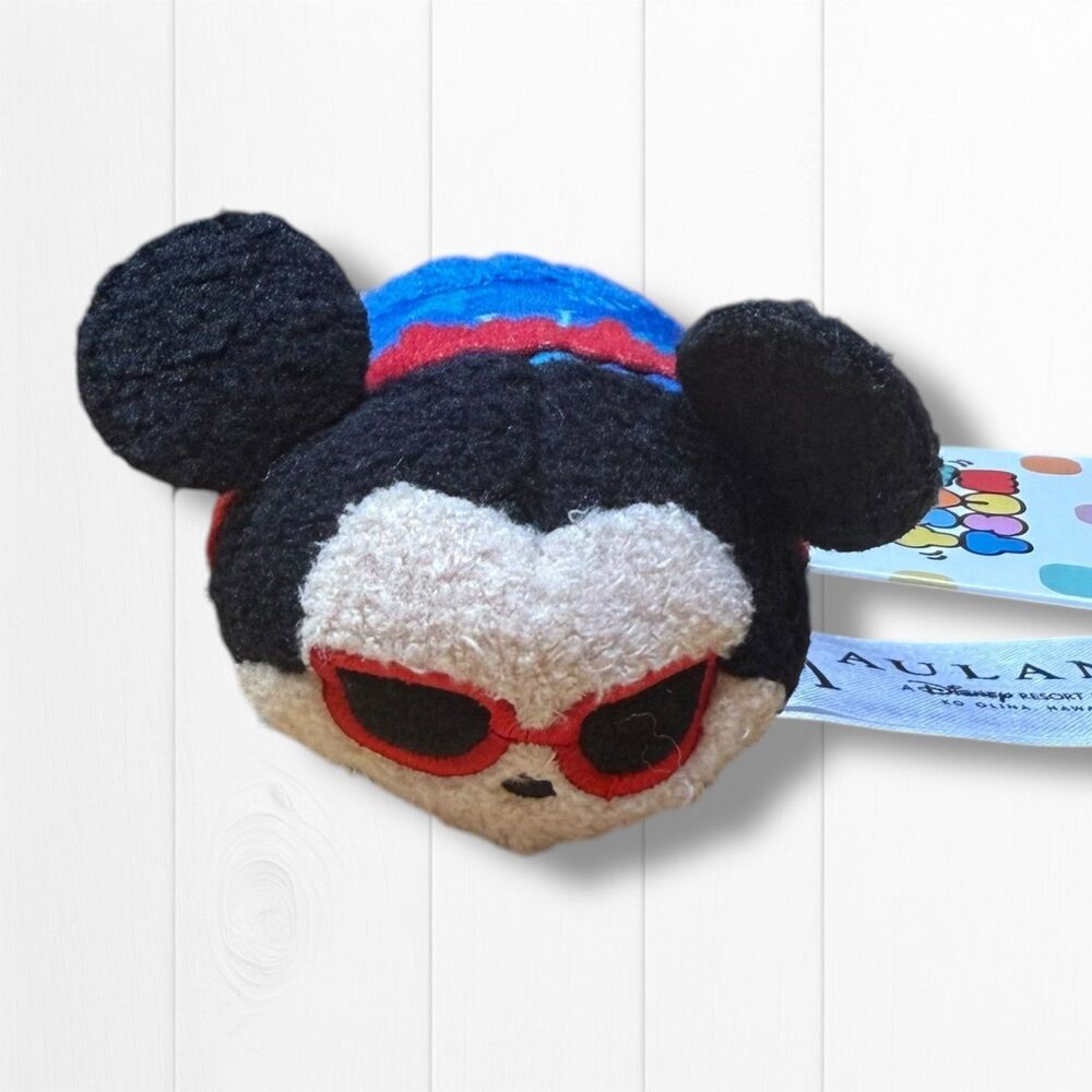 Disney Hawaii Aulani Mickey Mouse Tsum Tsum Plush